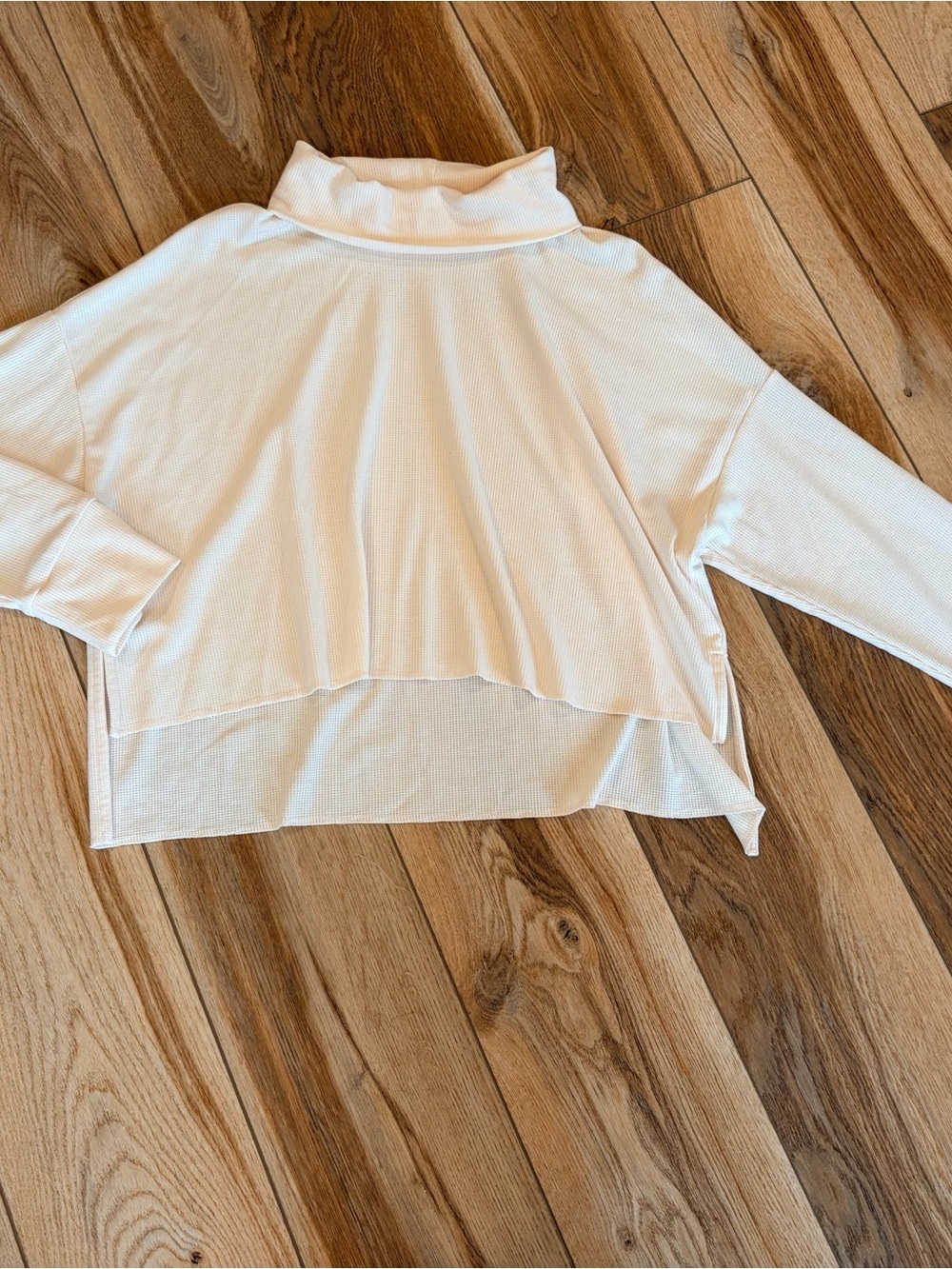 American Eagle Outfitters Cream Waffle-Knit Long Sleeve crop Top